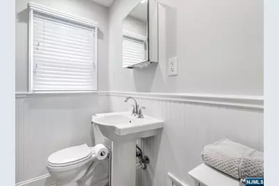 521 9th Street, Carlstadt, NJ 07072 - Photo 12