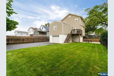 521 9th Street, Carlstadt, NJ 07072 - Photo 26