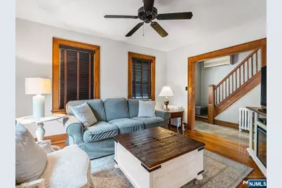 521 9th Street, Carlstadt, NJ 07072 - Photo 10