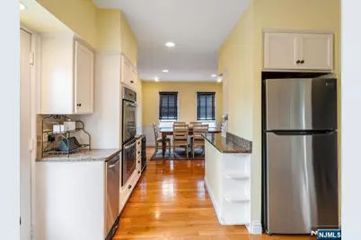 521 9th Street, Carlstadt, NJ 07072 - Photo 6
