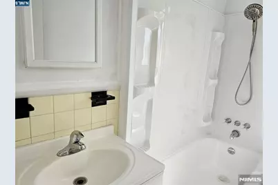 2195 N Central Road 3H #3H, Fort Lee, NJ 07024 - Photo 6