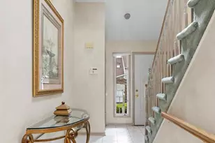 675 Raritan Road 6, Clark Township, NJ 07066 - Photo 4