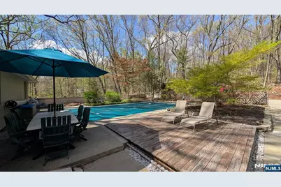 540 Hamburg Turnpike, West Milford, NJ 07480 - Photo 22
