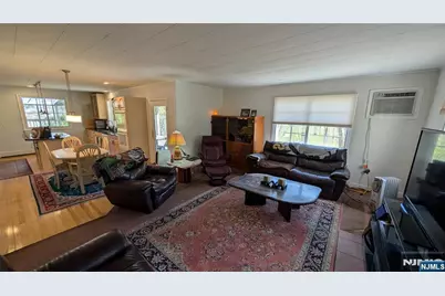 540 Hamburg Turnpike, West Milford, NJ 07480 - Photo 10