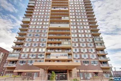 2150 Center Avenue 16G #16G, Fort Lee, NJ 07024 - Photo 22
