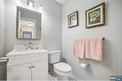 2150 Center Avenue 16G #16G, Fort Lee, NJ 07024 - Photo 12