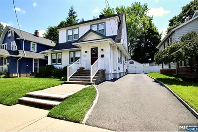 13-08 Ellis Avenue, Fair Lawn, NJ 07410 - Photo 2