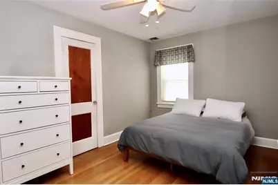 13-08 Ellis Avenue, Fair Lawn, NJ 07410 - Photo 14