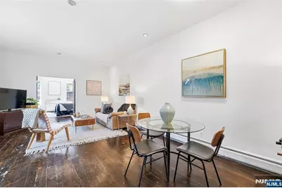 913-915 Willow Avenue 4A #4A, Hoboken, NJ 07030 - Photo 4