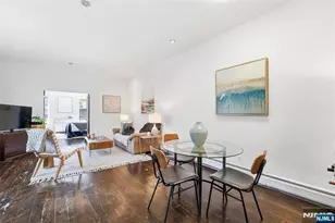 913-915 Willow Ave 4A, Hoboken, NJ 07030 - Photo 4