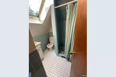 24 Cleveland Street, Englewood, NJ 07631 - Photo 6