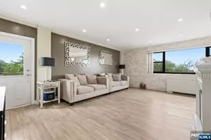 25 Grand Ave 6E, Hackensack, NJ 07601 - Photo 4