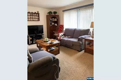 140 Silleck Street, Clifton, NJ 07013 - Photo 4
