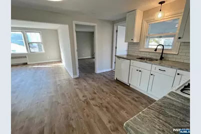 34 Wagner Place 2 #2, Hawthorne, NJ 07506 - Photo 8
