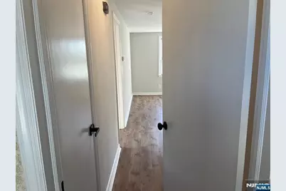 34 Wagner Place 2 #2, Hawthorne, NJ 07506 - Photo 2