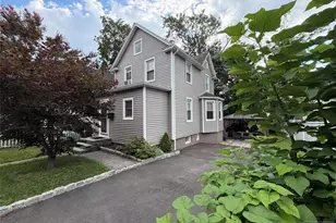 24 Roosevelt Ave, Bergenfield, NJ 07621 - Photo 1