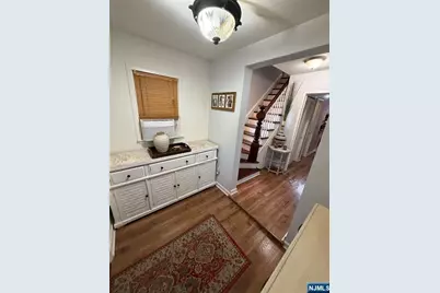 24 Roosevelt Avenue, Bergenfield, NJ 07621 - Photo 10