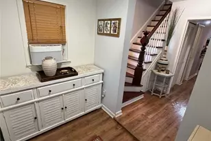 24 Roosevelt Ave, Bergenfield, NJ 07621 - Photo 10