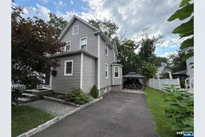24 Roosevelt Avenue, Bergenfield, NJ 07621 - Photo 42