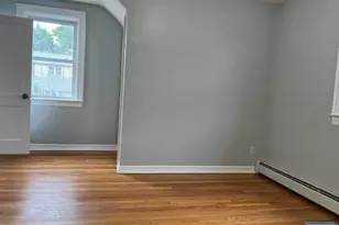 1014 Ponsi Street 2nd Floor, Fort Lee, NJ 07024 - Photo 10