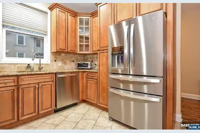 36 Michael Lane 5 #5, Wallington, NJ 07057 - Photo 10