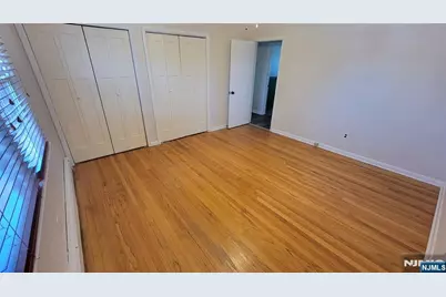 39 Wadsworth Street 2 #2, Wallington, NJ 07057 - Photo 6