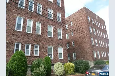 30 Harriet Avenue 5C #5C, Palisades Park, NJ 07650 - Photo 1
