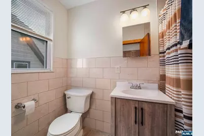 69 Main Avenue, Wallington, NJ 07057 - Photo 38