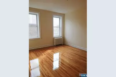 30 Harriet Avenue 12Ne #12NE, Palisades Park, NJ 07650 - Photo 8