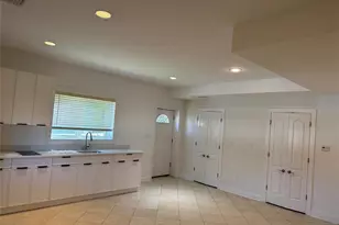 535 7th Street B, Palisades Park, NJ 07650 - Photo 2