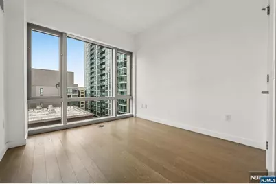 75 Park Lane, Jersey City, NJ 07310 - Photo 6