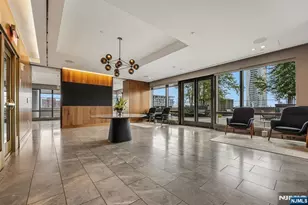 75 Park Ln, Jersey City, NJ 07310 - Photo 26