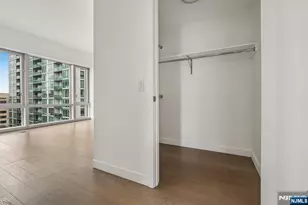 75 Park Ln, Jersey City, NJ 07310 - Photo 10
