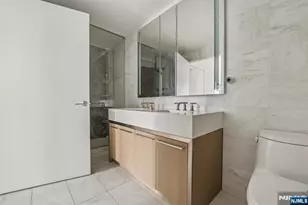75 Park Ln, Jersey City, NJ 07310 - Photo 12