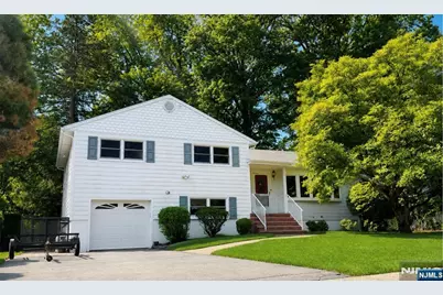 51 Earnshaw Place, Clifton, NJ 07013 - Photo 1