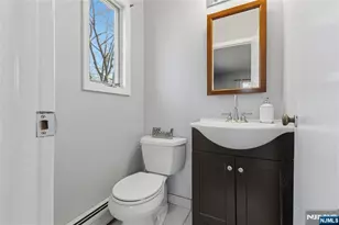 772 Arbor Rd, Paramus, NJ 07652 - Photo 10