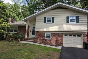 21 Waibel Dr, Allendale, NJ 07401 - Photo 1