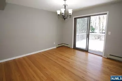21 Waibel Drive, Allendale, NJ 07401 - Photo 10