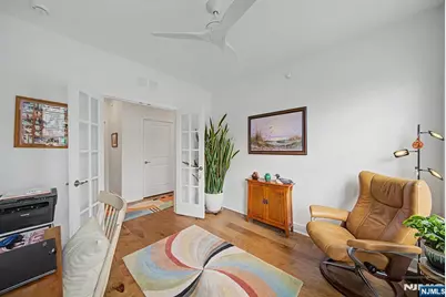 13 Whitney Avenue 402 #402, Morris Plains, NJ 07950 - Photo 28