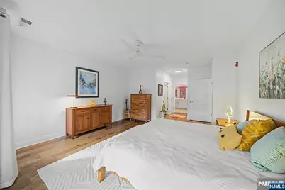 13 Whitney Avenue 402 #402, Morris Plains, NJ 07950 - Photo 22