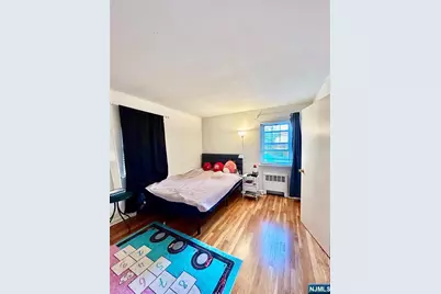 241 Passaic Street 16 A #16 A, Rochelle Park Township, NJ 07662 - Photo 10
