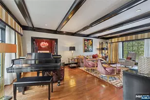 66 Hoover Dr, Cresskill, NJ 07626 - Photo 8