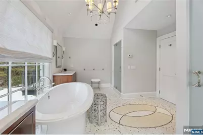 66 Hoover Drive, Cresskill, NJ 07626 - Photo 24