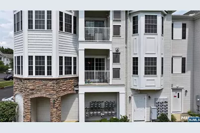 5215 Falston Circle 5215 #5215, Old Bridge Township, NJ 08857 - Photo 22