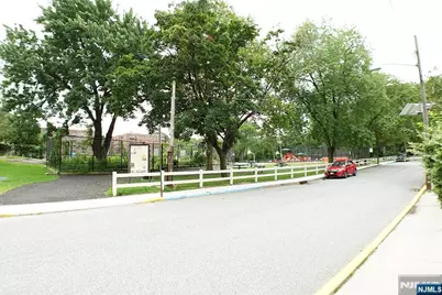 170 Myrtle Avenue A2 #A2, Fort Lee, NJ 07024 - Photo 12