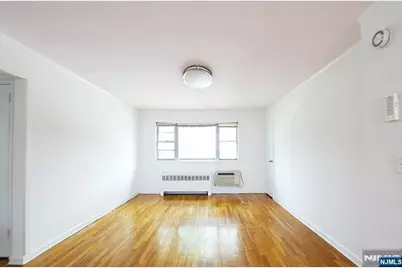 170 Myrtle Avenue A2 #A2, Fort Lee, NJ 07024 - Photo 8
