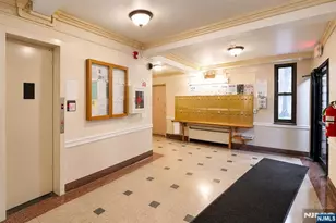 3061 Edwin 1J, Fort Lee, NJ 07024 - Photo 2