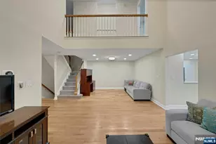 34 Eider Ct, Wayne, NJ 07470 - Photo 10