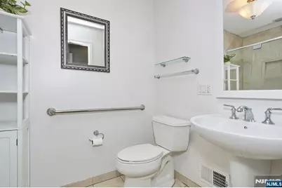 14 Birdseye Circle, Wayne, NJ 07470 - Photo 20
