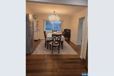 680 Linden Avenue, Ridgefield, NJ 07657 - Photo 6